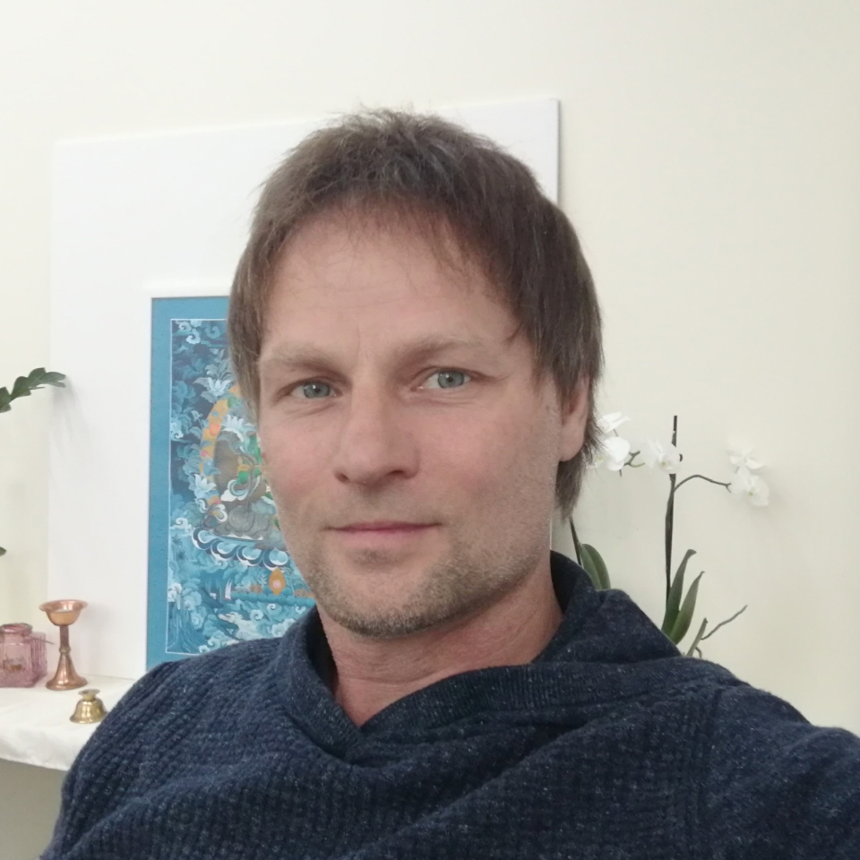 B7B46C48-D481-47B6-9C7F-8D8A461D5DC6